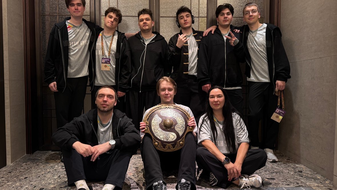 Клуб Team Spirit взял два главных трофея лета