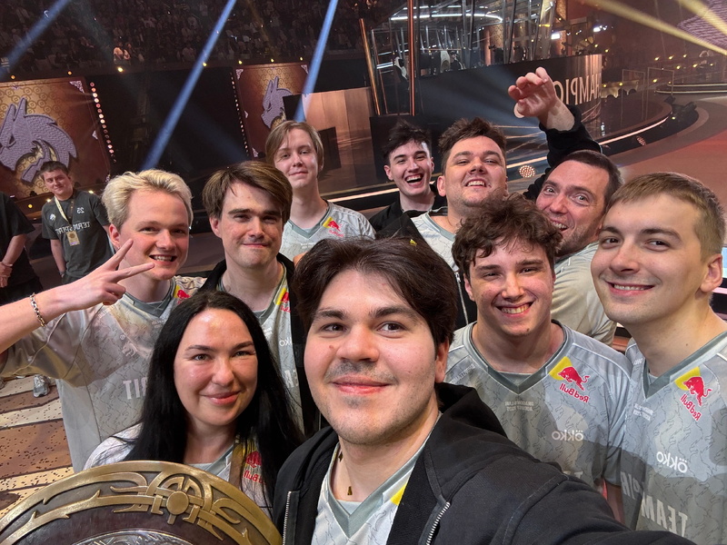 Третий титул клуба Team Spirit поднял планку в Dota 2