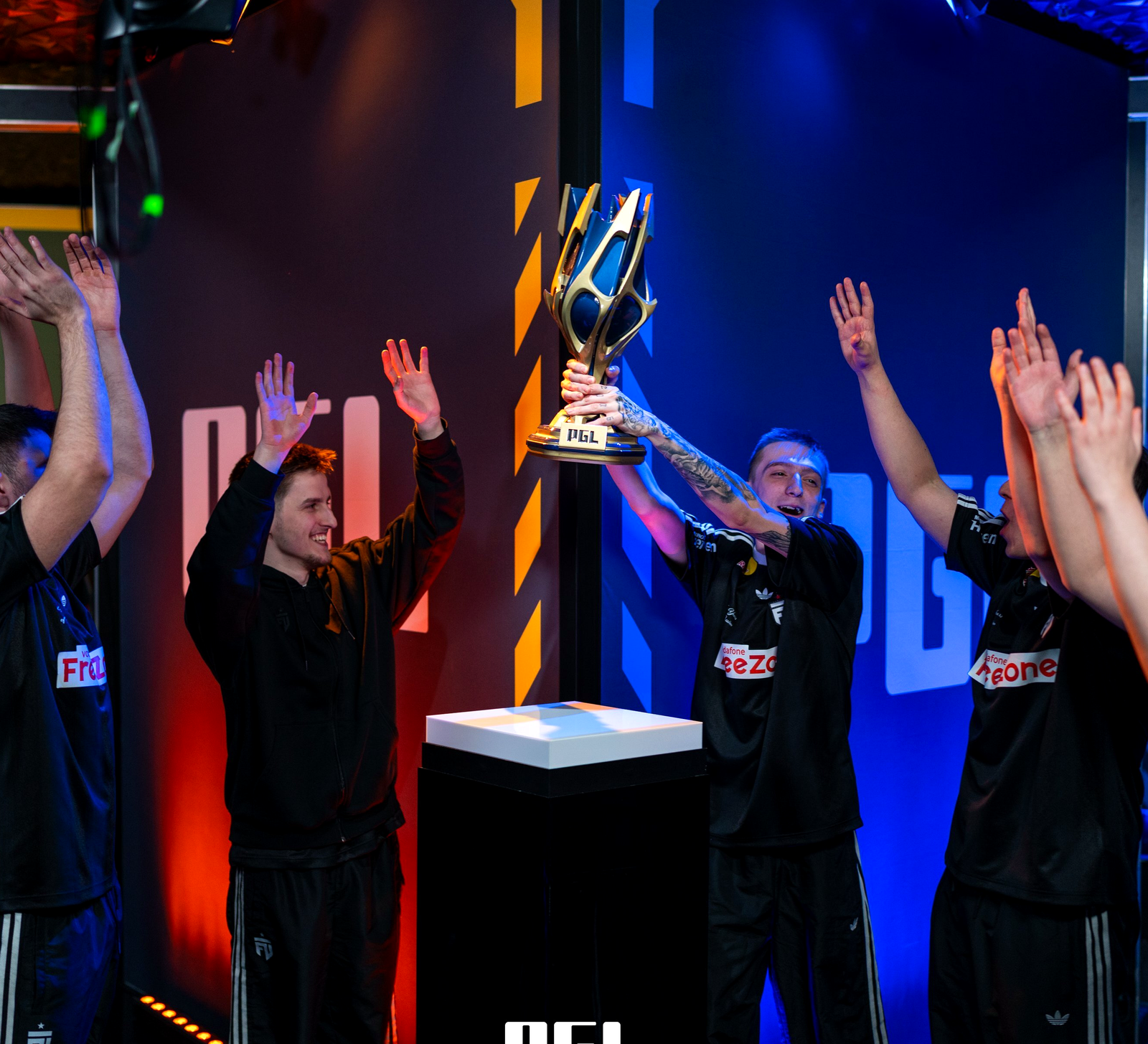 NAVI и BetBoom Team разыграют место в плей-офф PGL Masters